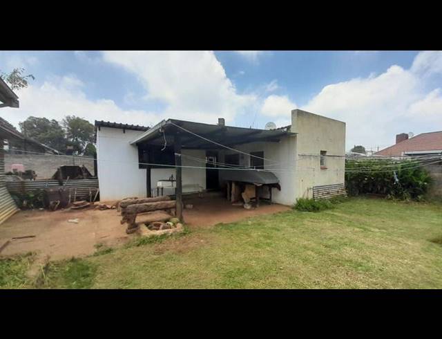 3 BEDROOM HOUSE FOR SALE IN RHODESFIELD